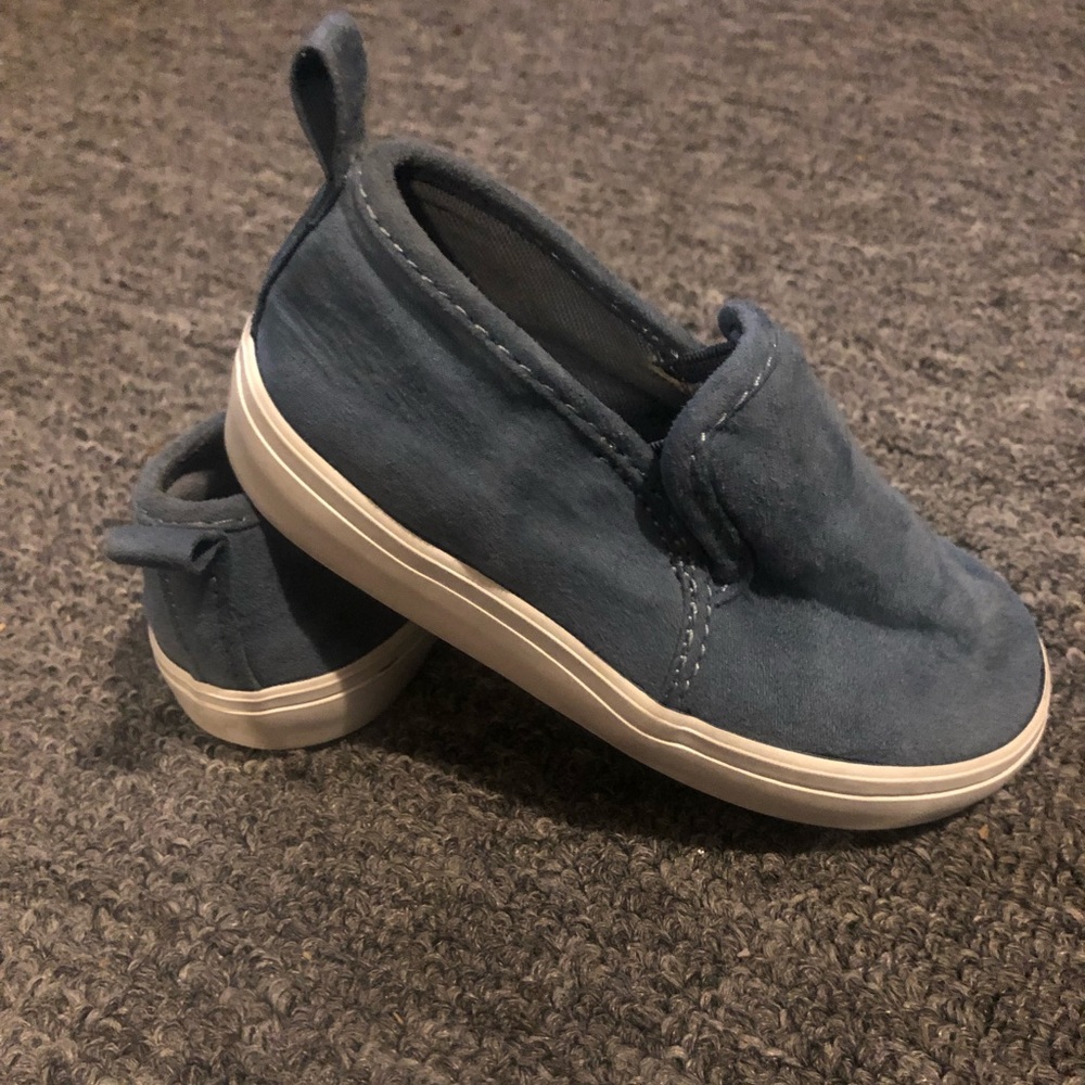 Shoes - Picture 2 of 2